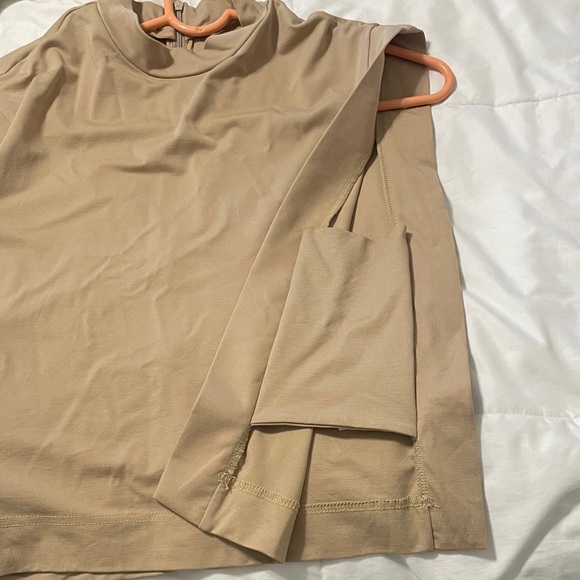 Elegant Tan Sleeveless Top - Picture 4 of 5